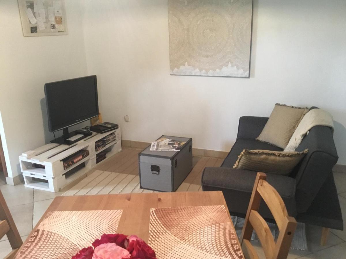 Gite Studio Duplex A La Campagne Au Calme Assure Margouet-Meymes Exteriör bild
